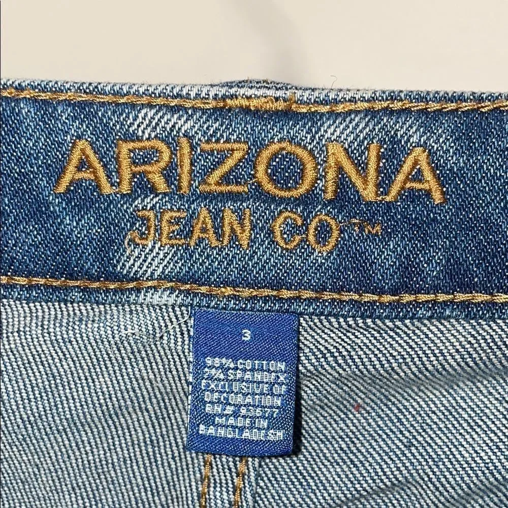Arizona Jean Company Blue Distressed Jean Shorts - Picture 7 of 7